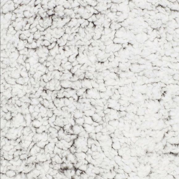 Wubby Fleece Pullover - Picture 5 of 7